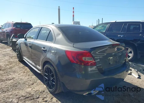 2011 Suzuki Kizashi Sport Gts из США, поврежденный, VIN JS2RF9A67B6110384